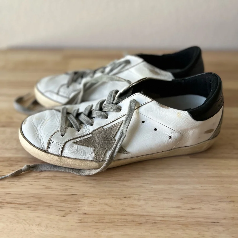 Golden Goose Sneakers - Picture 5 of 16